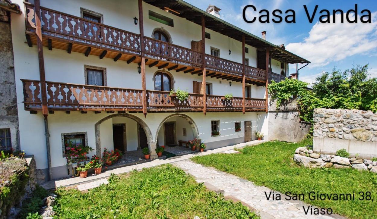 Albergo Diffuso "Col Gentile" Socchieve Priuso Экстерьер фото